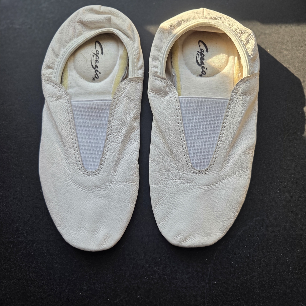 Capezio White Agility Gymnastics/Dance Shoes